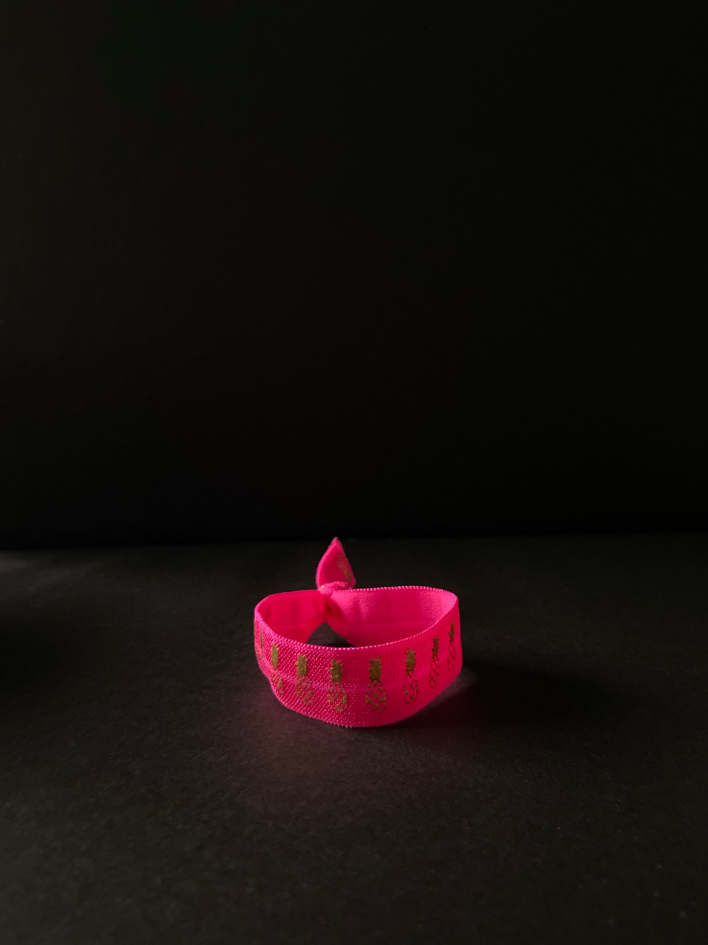 Pulsera Cala rosa flúor